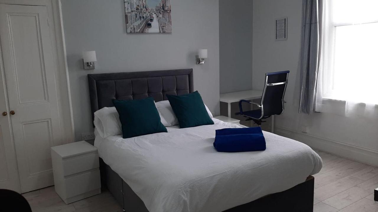 Regency Guesthouse 맨체스터 외부 사진